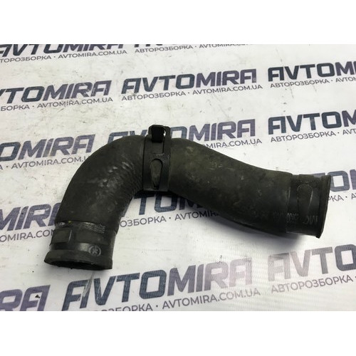 Патрубок системы охлаждения Hyundai Santa FE II 2.2 CRDI 2005-2009 2563027000